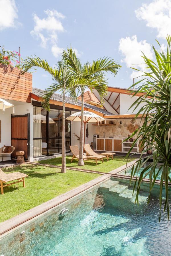Beyond Bespoke Villas Семиняк Екстериор снимка