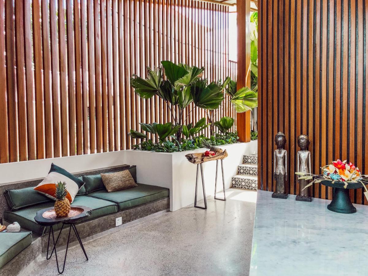 Beyond Bespoke Villas Семиняк Екстериор снимка